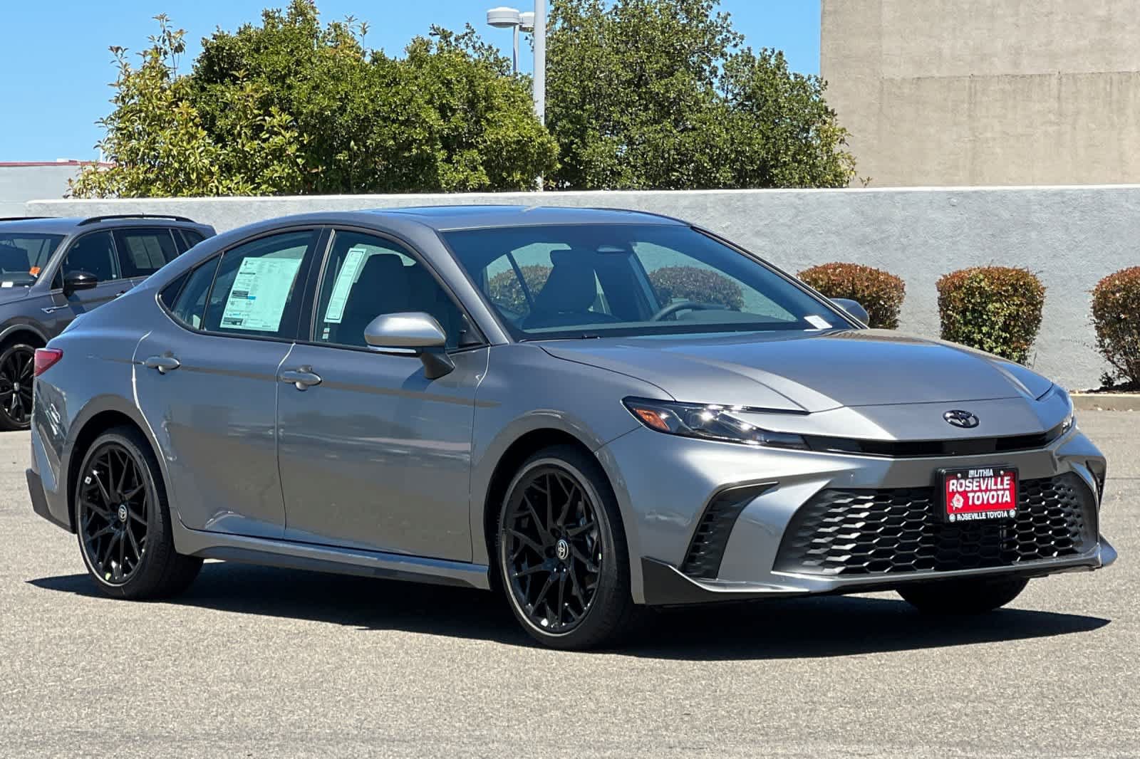 New 2026 Toyota Camry SE FWD image 9