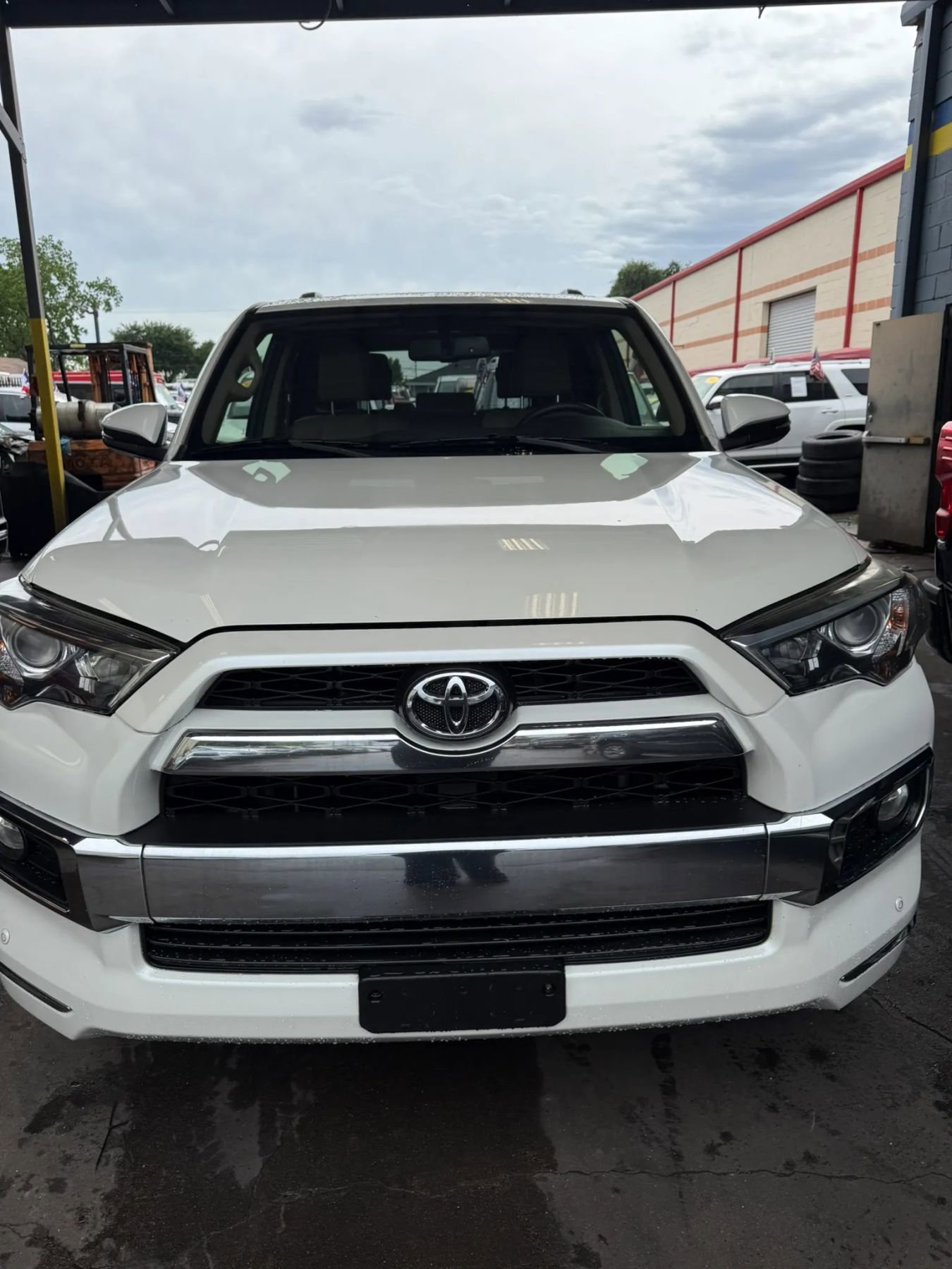 Used 2016 Toyota 4Runner Limited RWD image 2