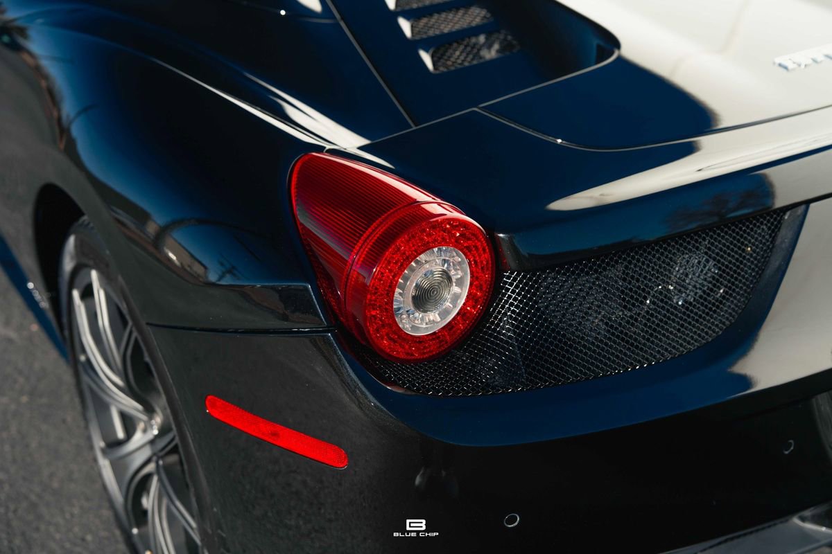 Used 2014 Ferrari 458 Spider image 6