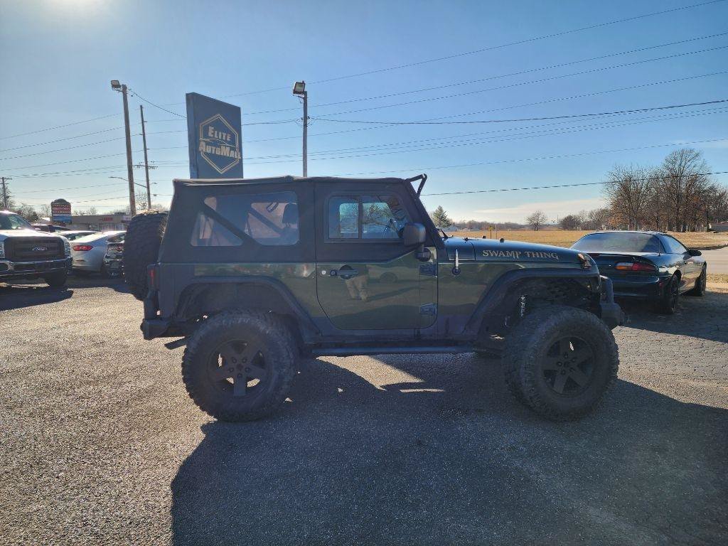Used 2007 Jeep Wrangler Sahara AWD/4WD image 3