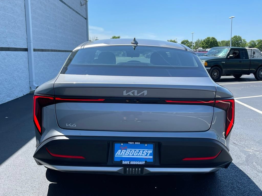 Used 2025 Kia K4 FWD image 8