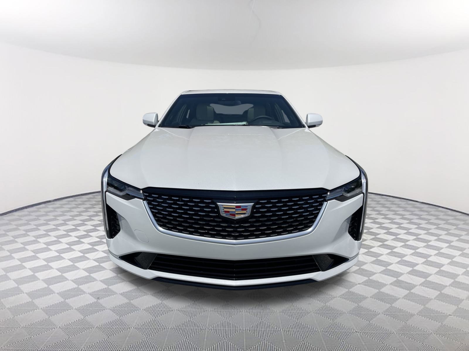 New 2025 Cadillac CT4 Luxury image 9