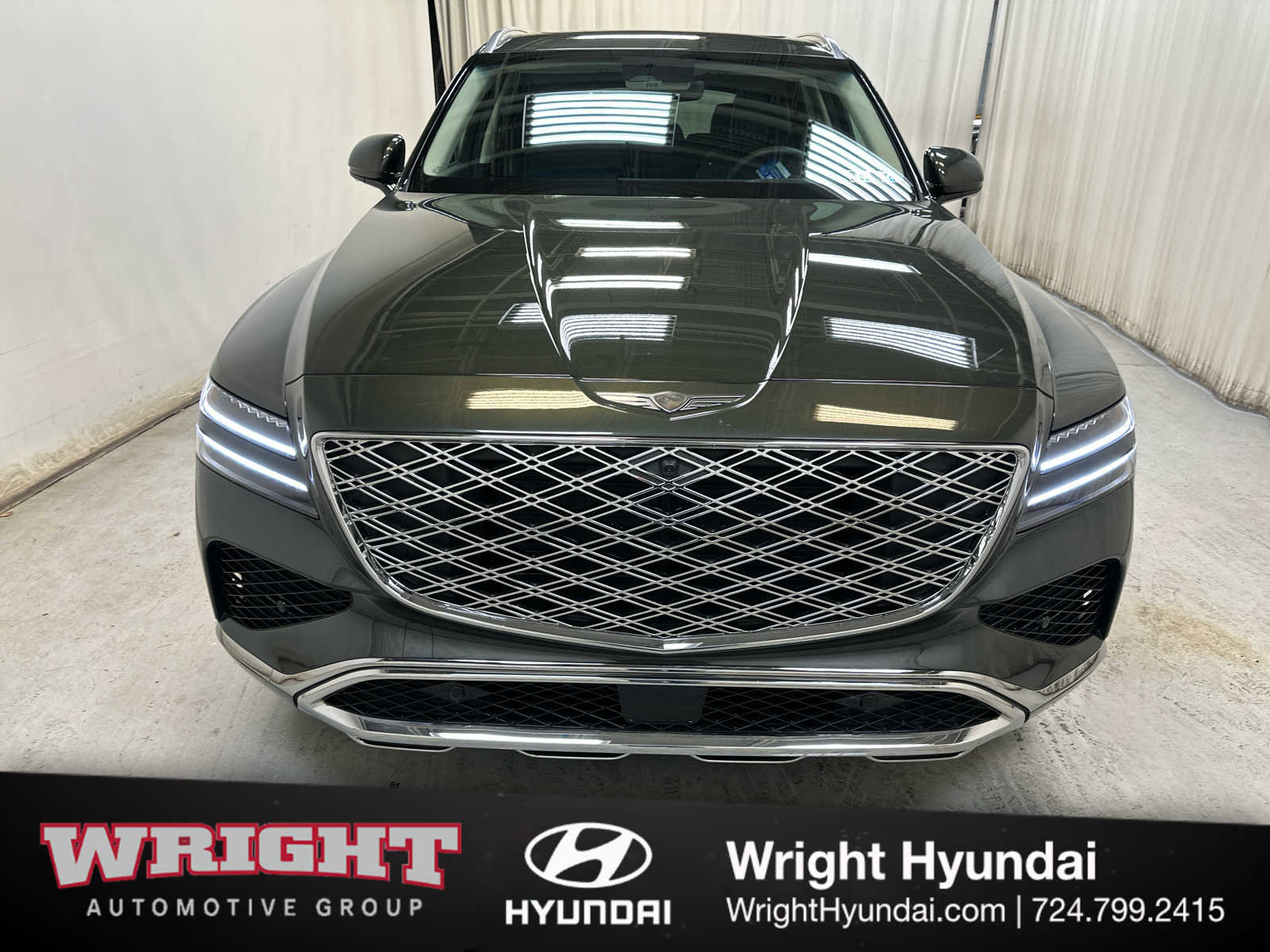 Certified 2025 Genesis GV80 2.5T Prestige image 2