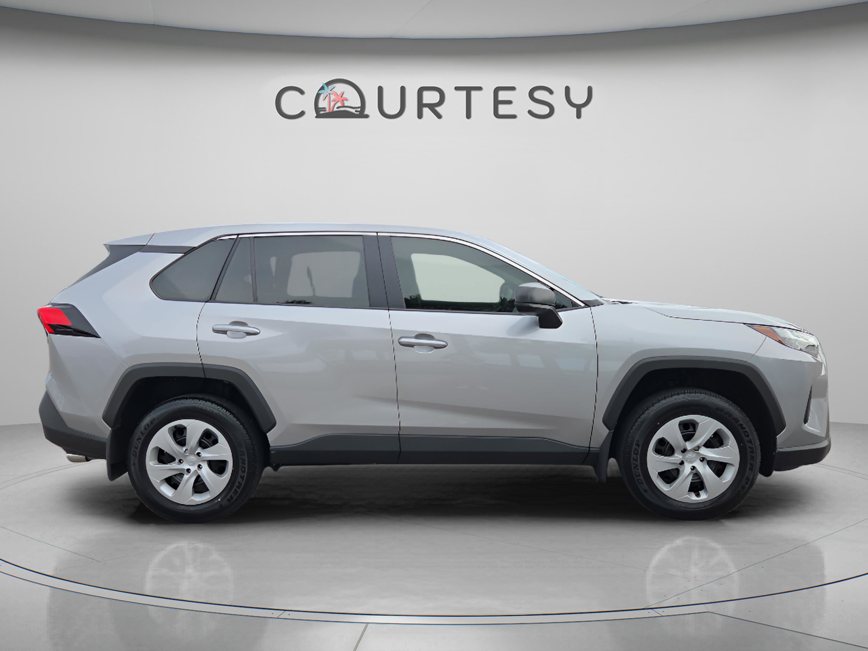 Certified 2025 Toyota RAV4 LE FWD image 6