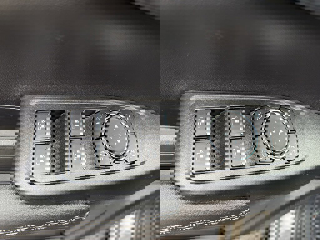 New 2025 Ford Ranger Lariat w/ FX4 Off-Road Package image 13