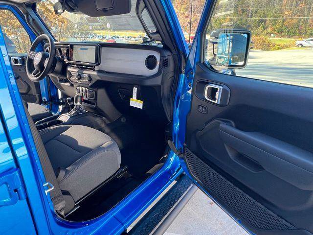 New 2026 Jeep Wrangler Sport S image 29