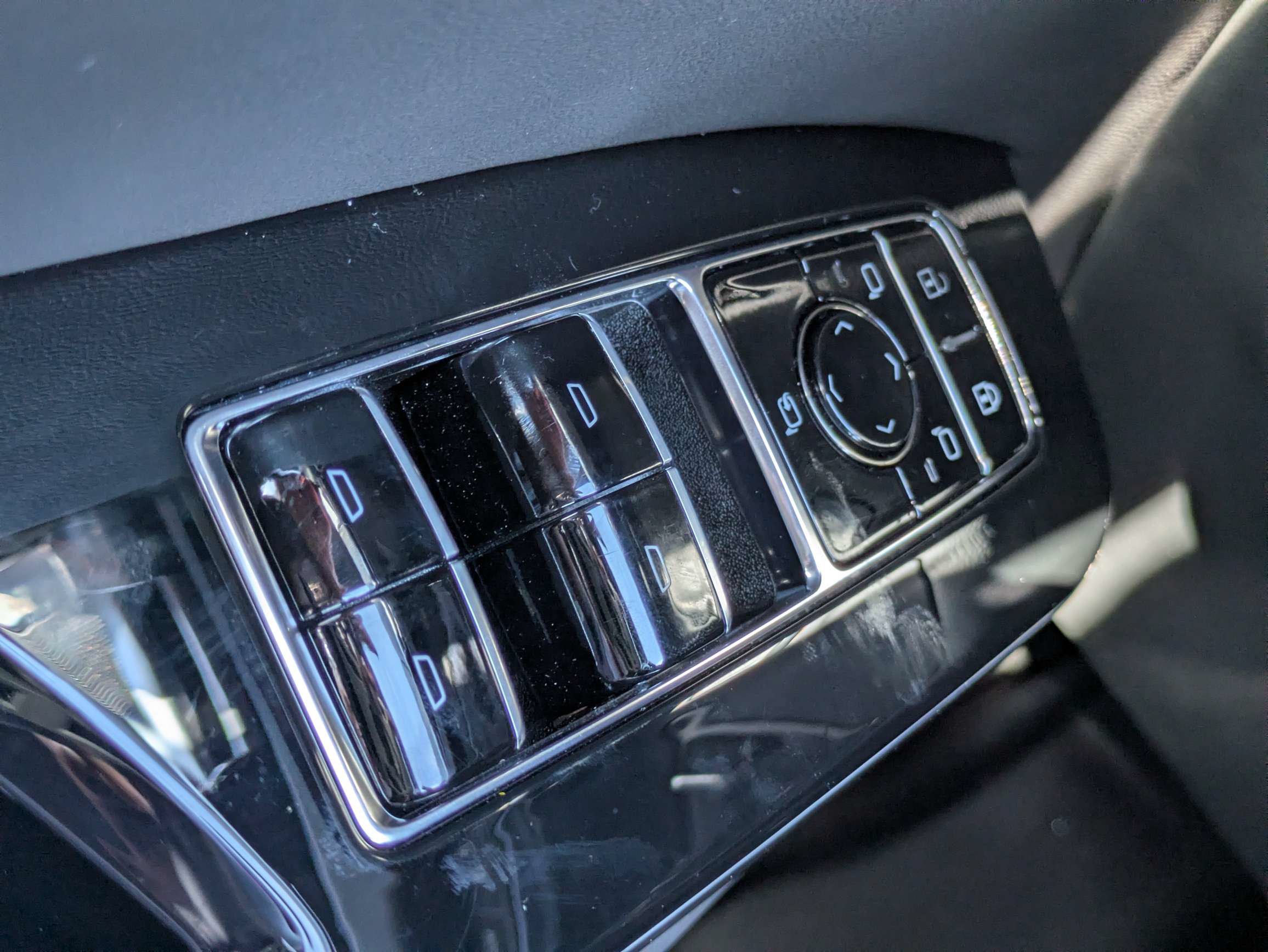 Used 2026 Cadillac Escalade Sport w/ Touring Package AWD/4WD image 18