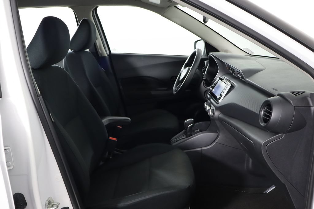 Used 2024 Nissan Kicks S FWD image 18