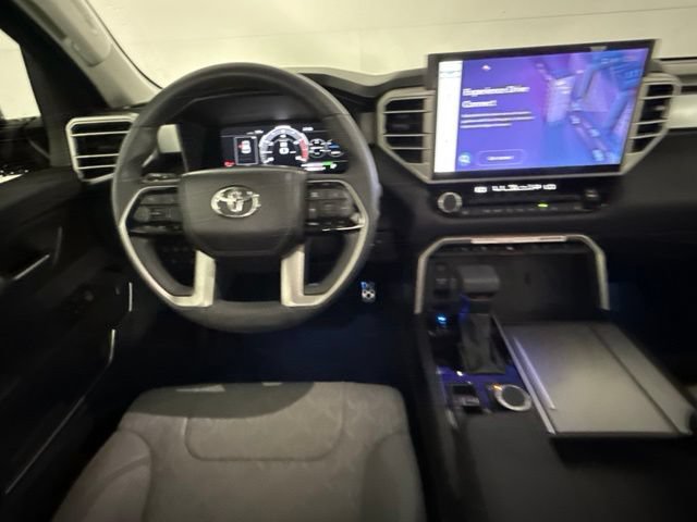 Used 2024 Toyota Sequoia SR5 w/ SR5 Premium Package AWD/4WD image 29