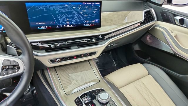 Used 2024 BMW X7 M60i w/ Executive Package image 48