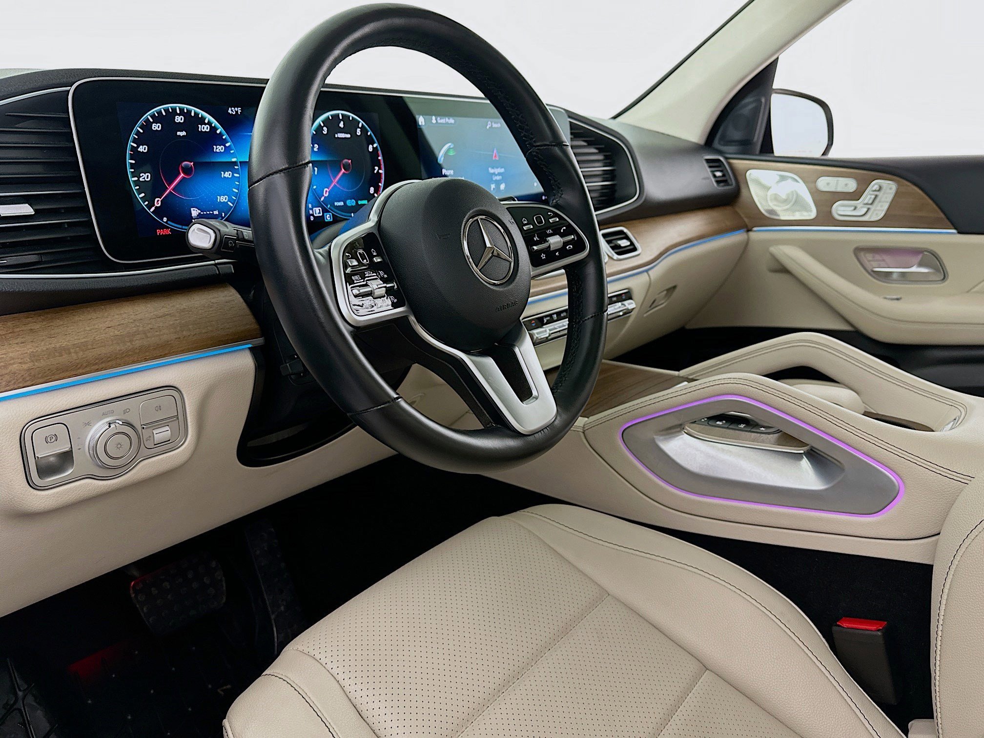 Used 2023 Mercedes-Benz GLE 450 4MATIC w/ AMG Line Exterior image 7