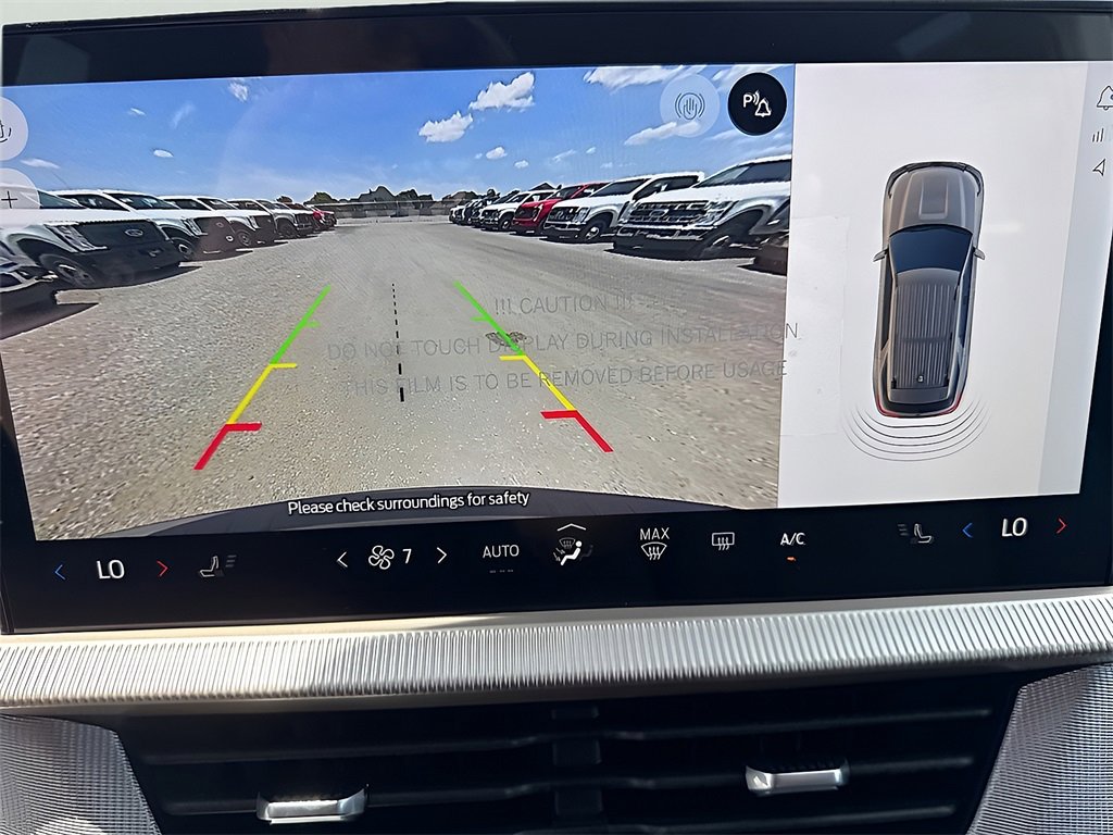 New 2025 Ford Explorer Active image 18