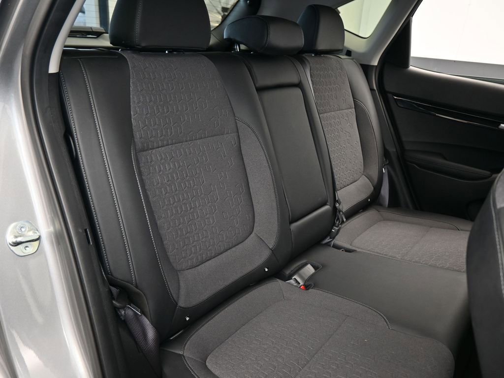 Used 2024 Kia Seltos S image 36