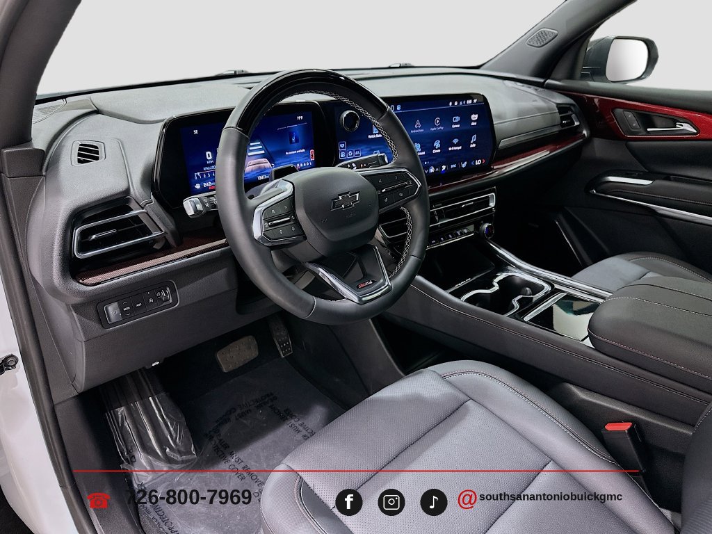 Used 2025 Chevrolet Traverse Z71 w/ Enhanced Driving Package AWD/4WD image 10