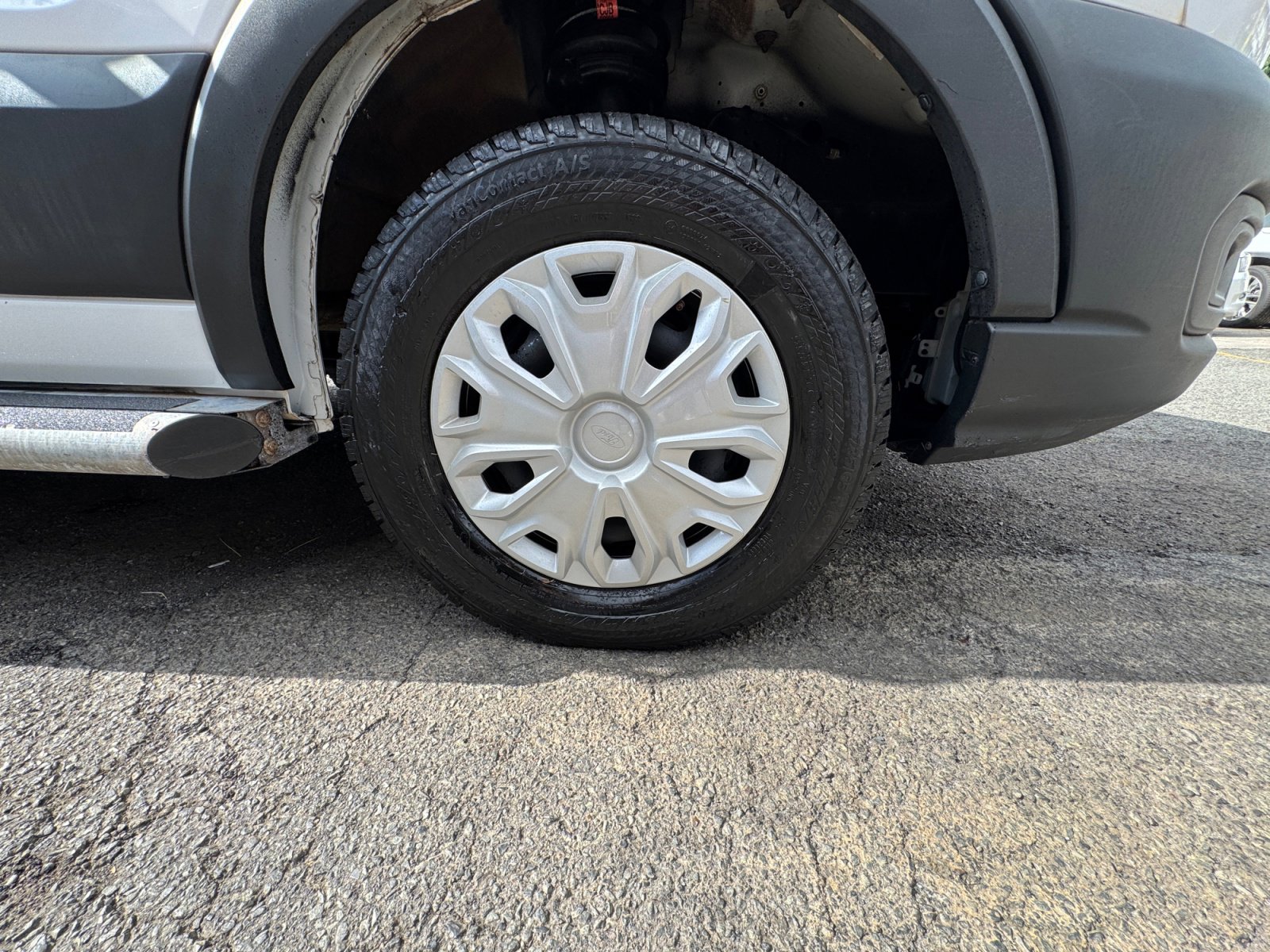 Used 2023 Ford Transit 250 Low Roof w/ Exterior Upgrade Package image 17