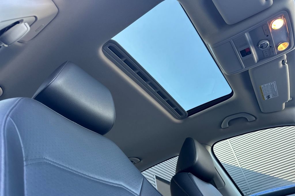 Used 2018 Volkswagen Passat 2.0T SE image 16