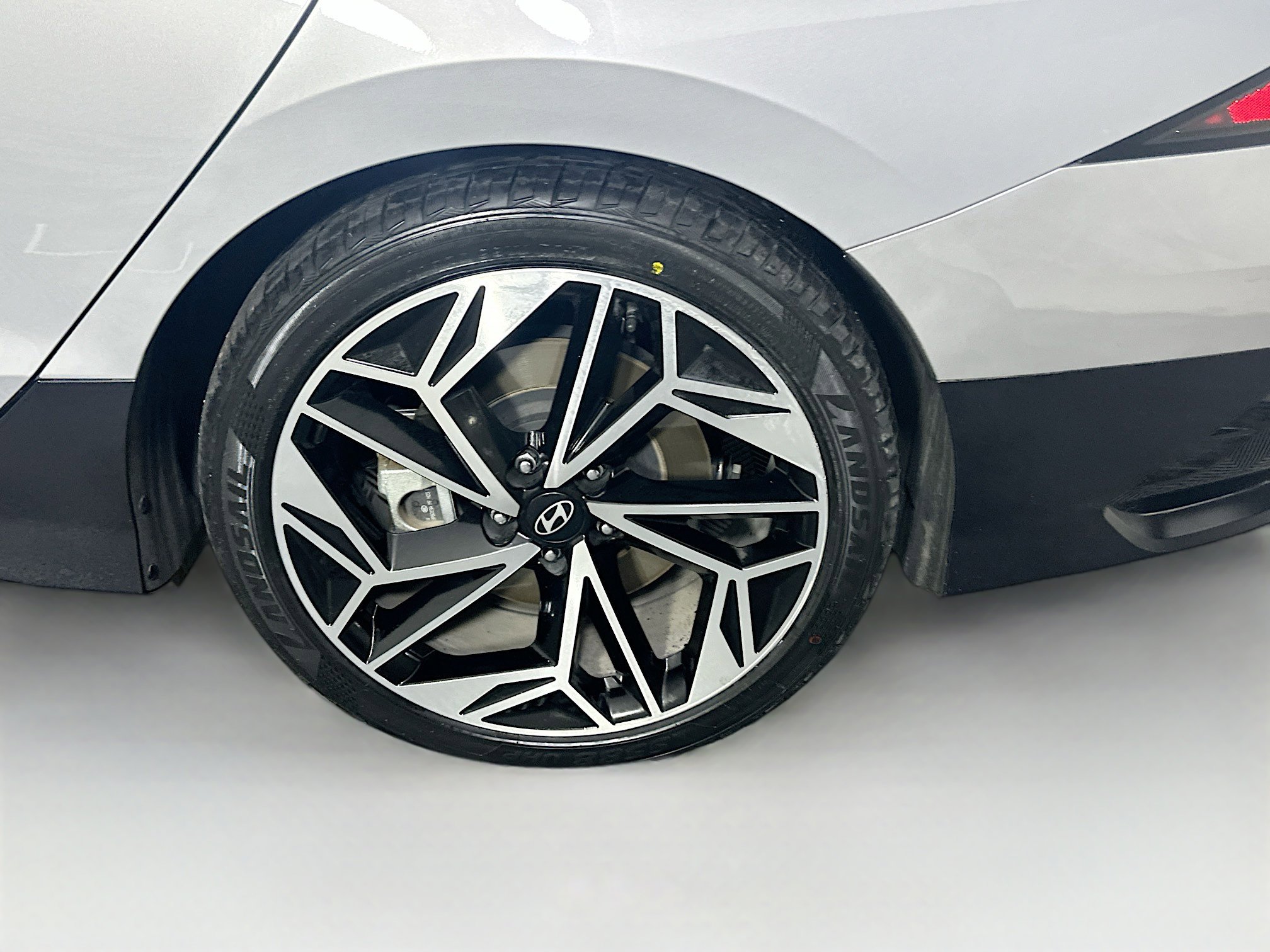 Used 2023 Hyundai Ioniq 6 SEL w/ Cargo Package image 11