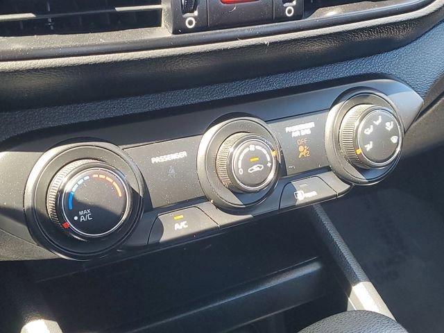 Used 2020 Kia Forte LXS FWD image 18