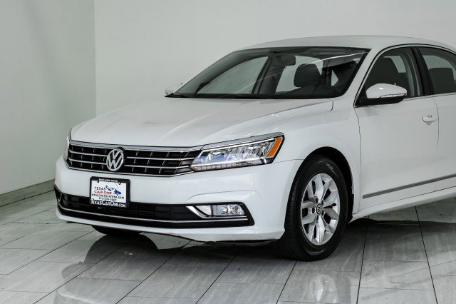 Used 2016 Volkswagen Passat 1.8T S w/ Lighting Package (P06) image 54