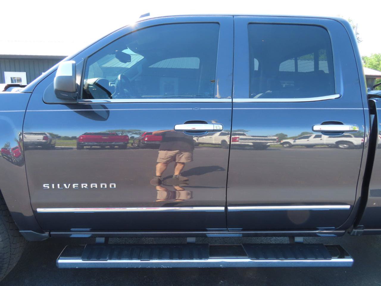 Used 2016 Chevrolet Silverado 1500 LTZ w/ Sport Package AWD/4WD image 13