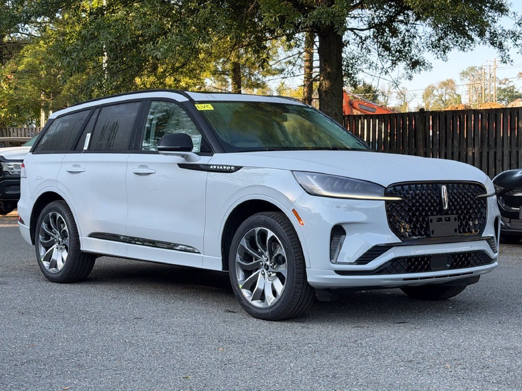 New 2027 Lincoln Aviator AWD w/ Jet Appearance Package