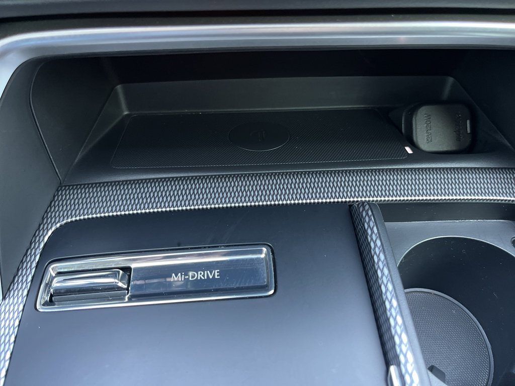 Certified 2025 MAZDA CX-90 3.3 Turbo w/ Preferred Package image 22