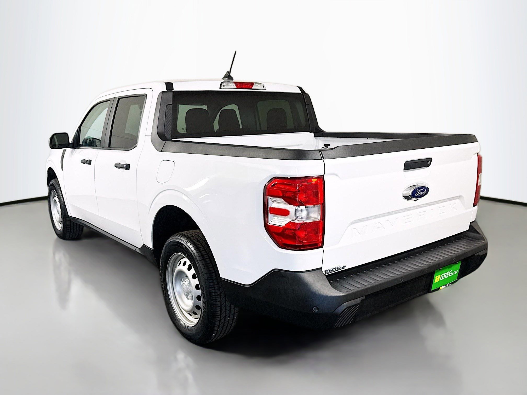 Used 2022 Ford Maverick XL image 7