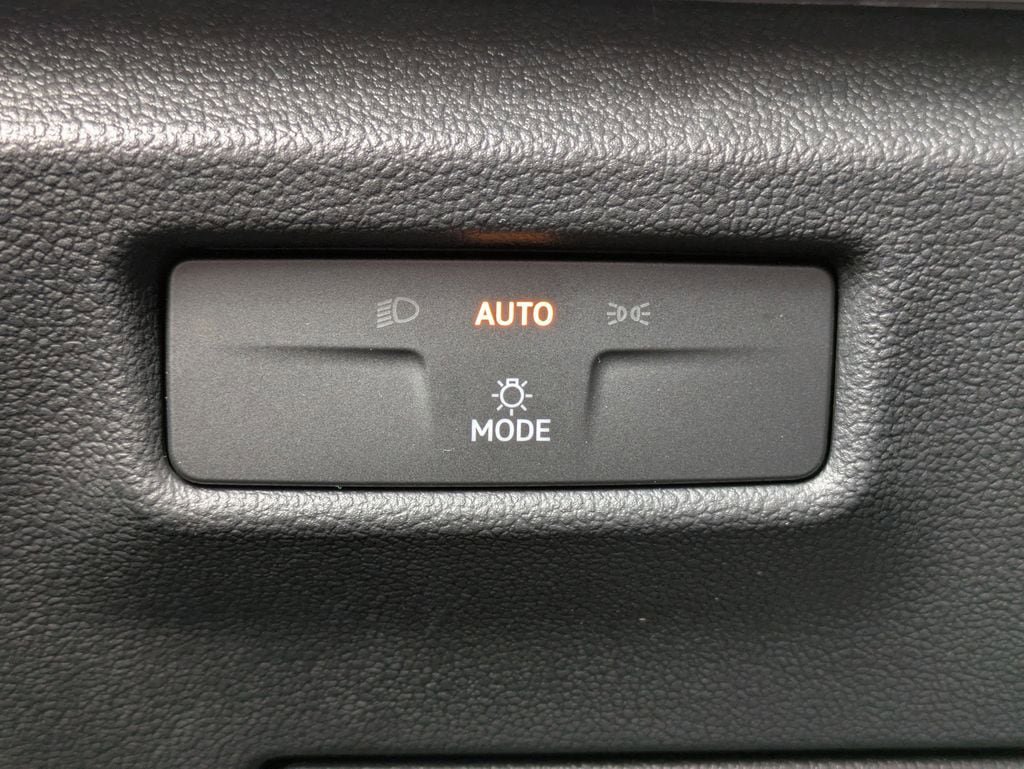 Certified 2026 Volkswagen Tiguan S image 35