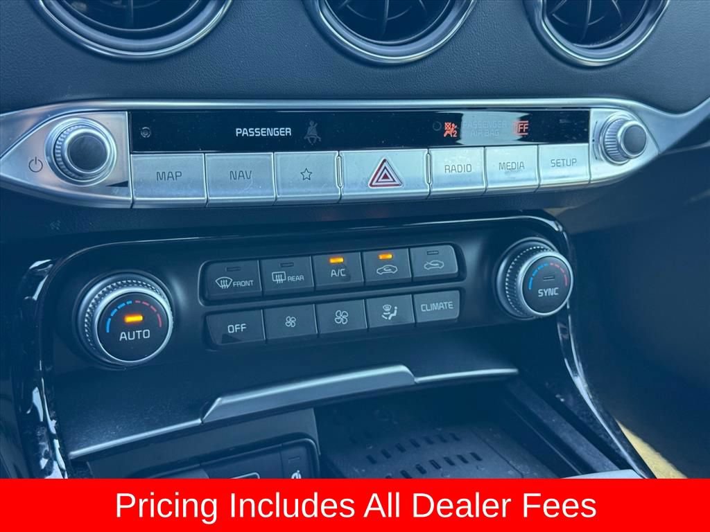 Used 2023 Kia Stinger GT2 AWD/4WD image 23