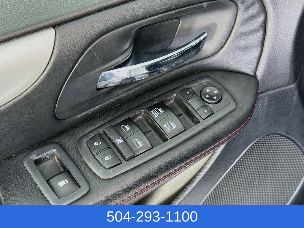 Used 2018 Dodge Grand Caravan GT image 18