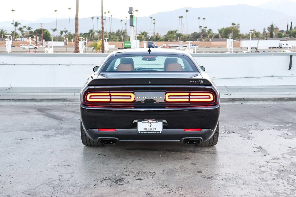 Used 2023 Dodge Challenger SRT Hellcat RWD image 8