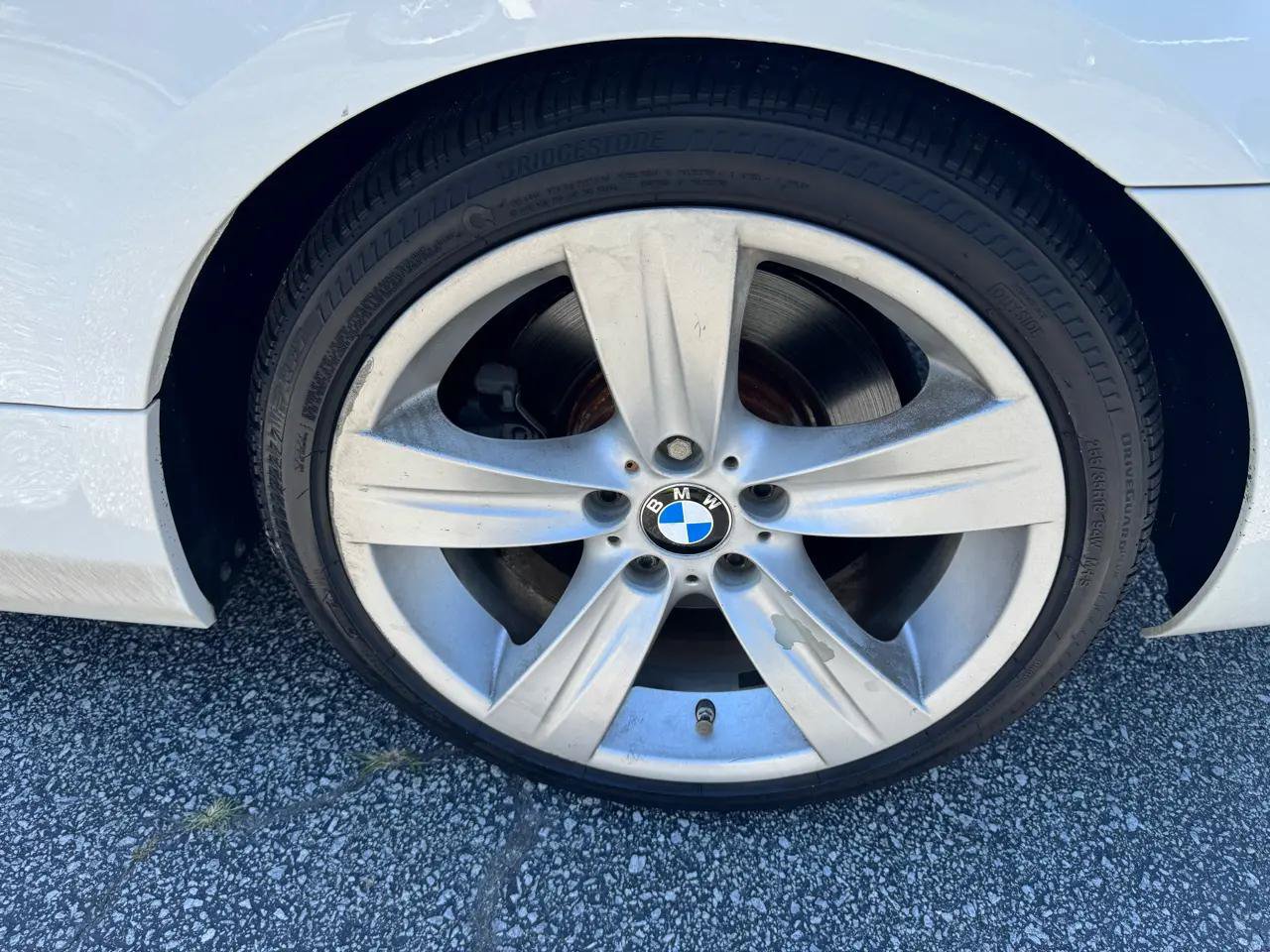 Used 2010 BMW 335i Convertible RWD image 29
