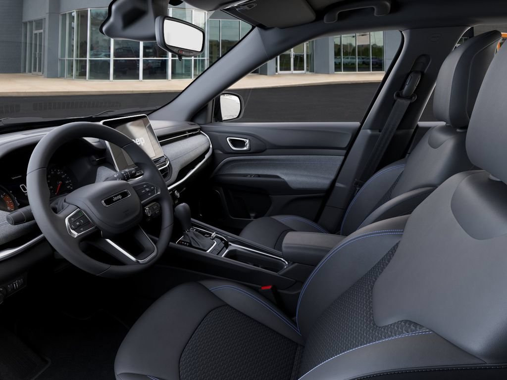 New 2026 Jeep Compass Latitude AWD/4WD image 22