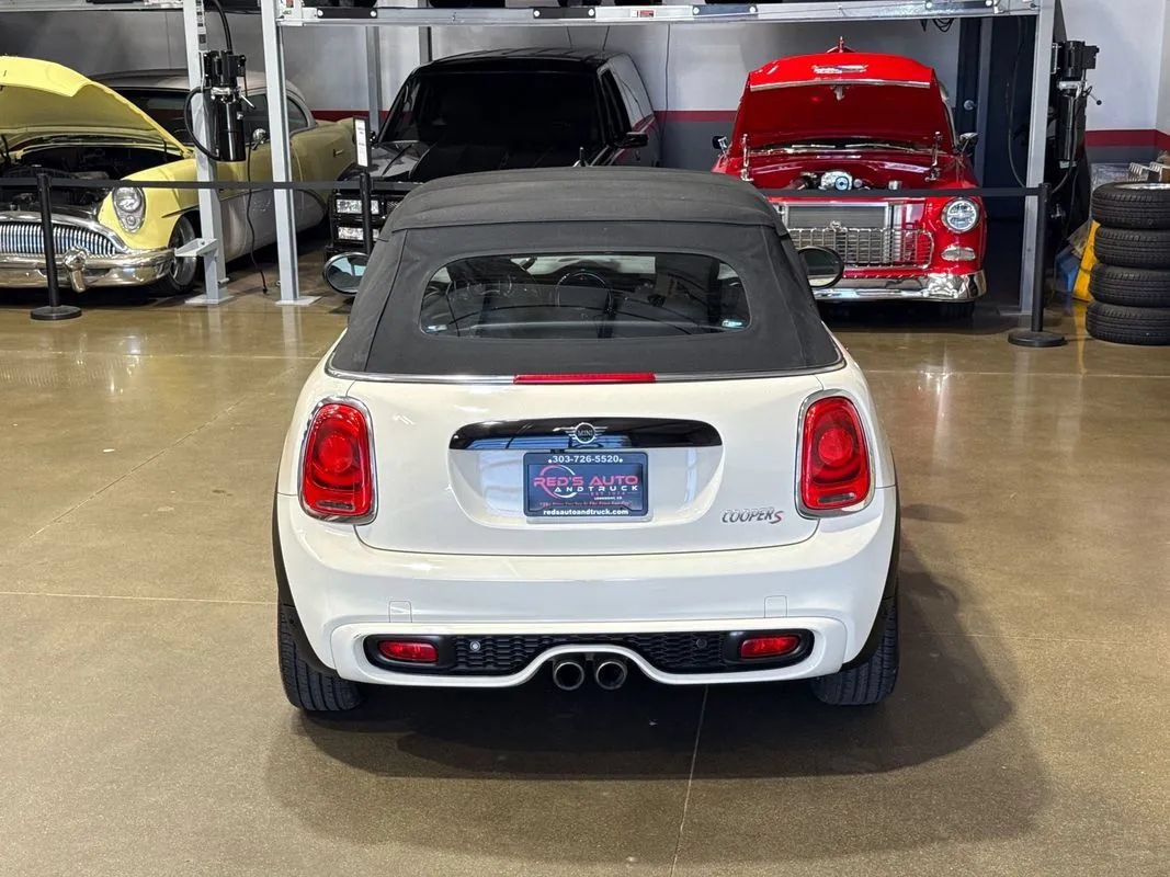 Used 2019 MINI Cooper S w/ Signature Upholstery Package FWD image 6