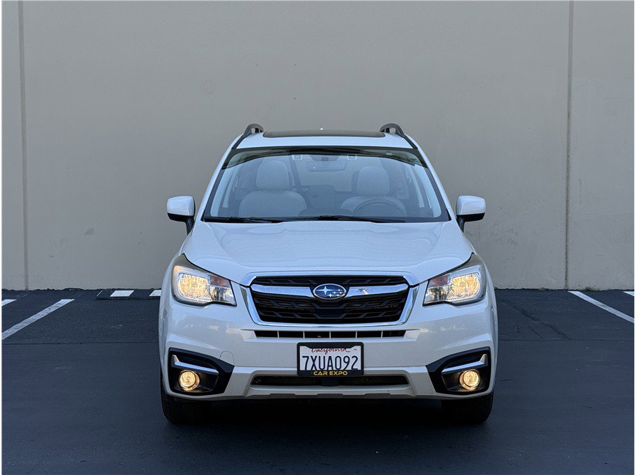 Used 2017 Subaru Forester 2.5i Premium AWD/4WD image 3