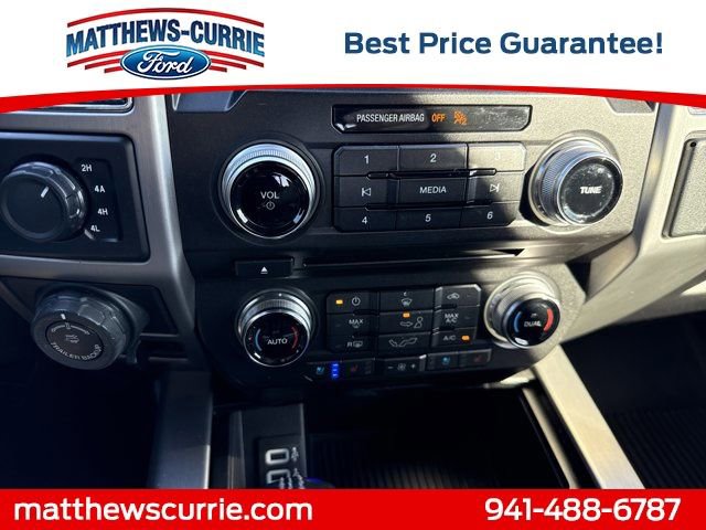 Certified 2018 Ford F150 Platinum w/ Equipment Group 701A Luxury image 24