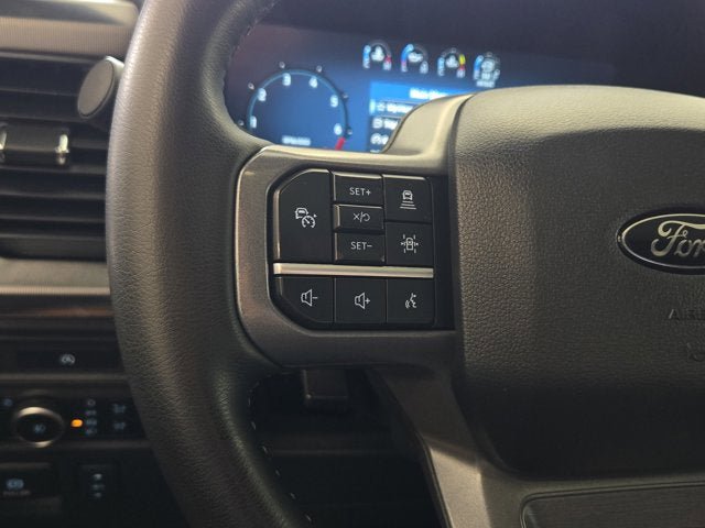 Used 2025 Ford F150 Lariat AWD/4WD image 30