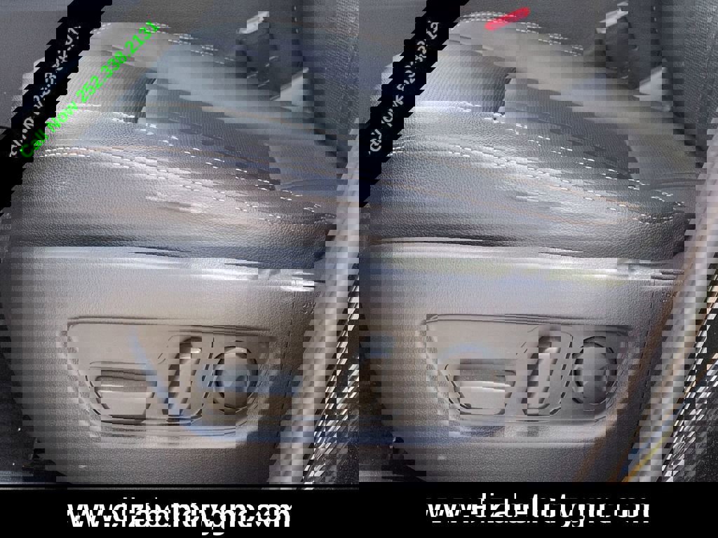 Used 2024 MAZDA CX-90 3.3 Turbo w/ Preferred Package image 22