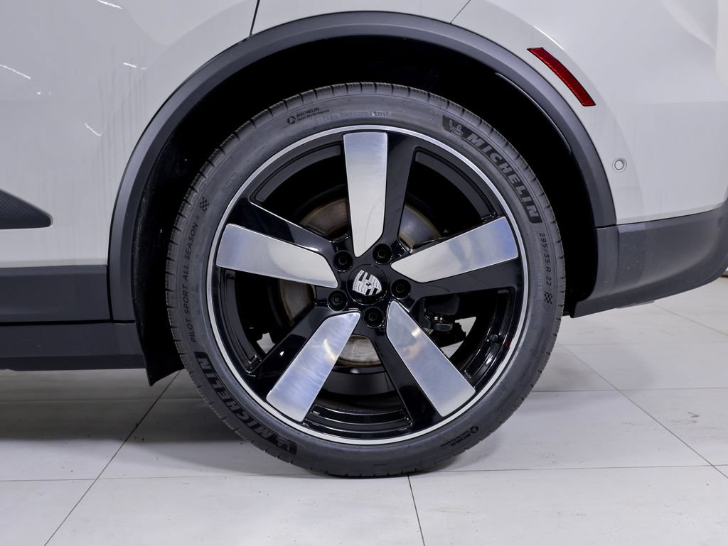 New 2026 Porsche Macan 4 Electric AWD/4WD image 29