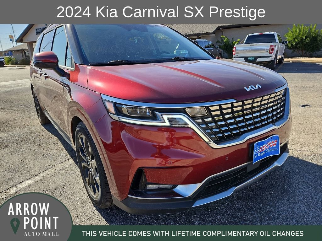 Used 2024 Kia Carnival SX Prestige image 2