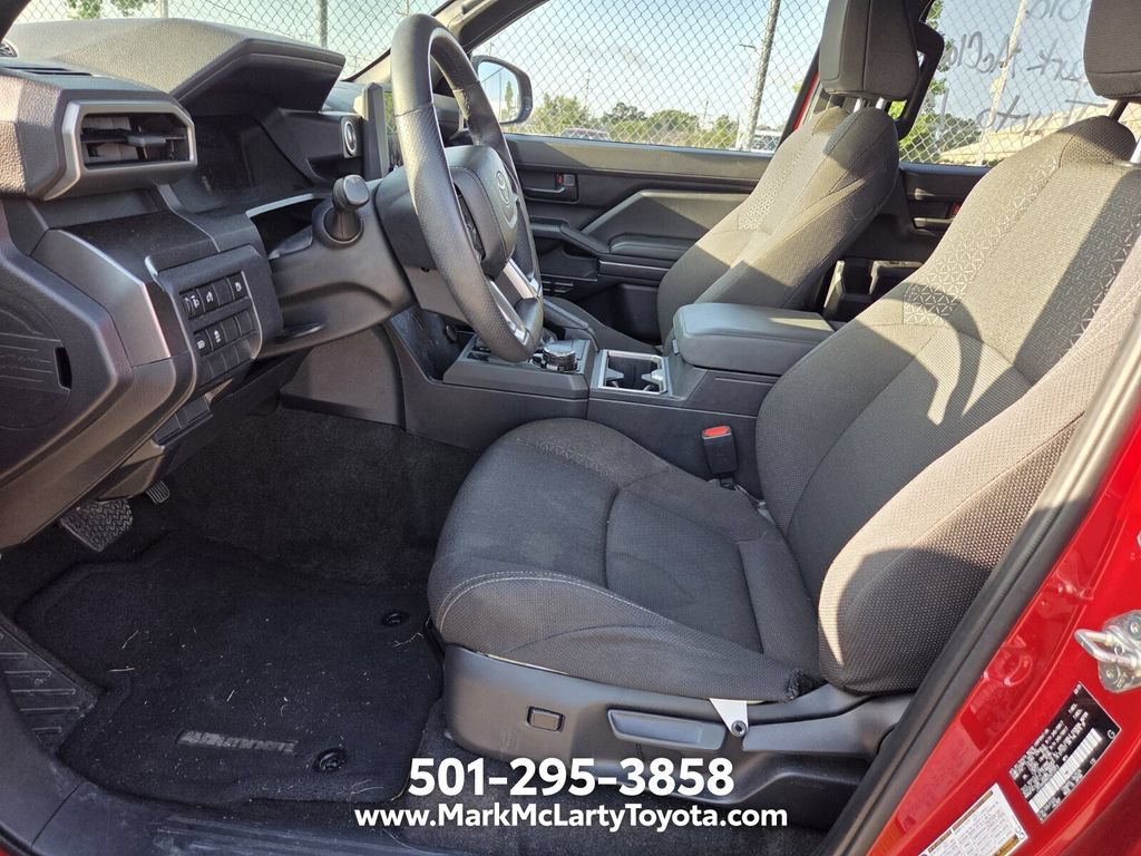 Used 2025 Toyota 4Runner SR5 AWD/4WD image 6