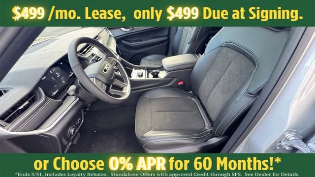 New 2025 Jeep Grand Cherokee Altitude image 8