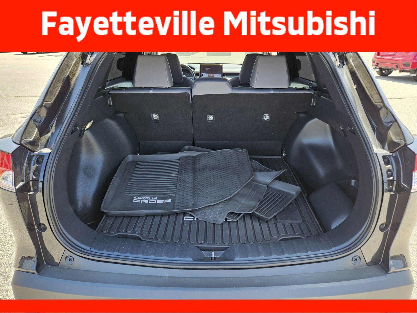 Used 2024 Toyota Corolla Cross S AWD/4WD image 18