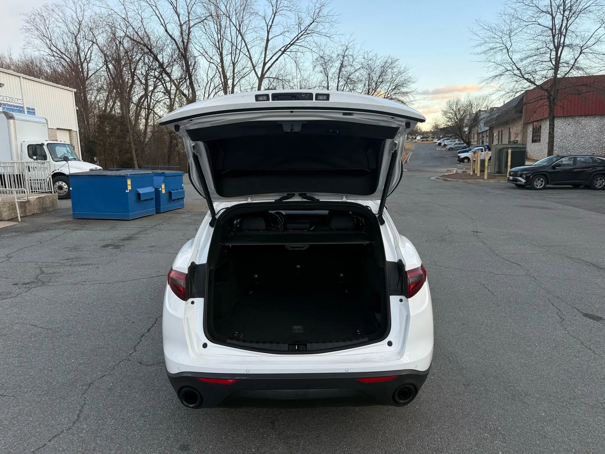 Used 2022 Alfa Romeo Stelvio Sprint image 13