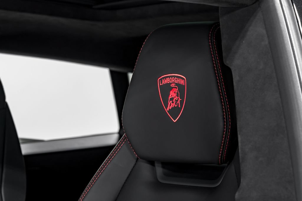 Used 2024 Lamborghini Urus S AWD/4WD image 20