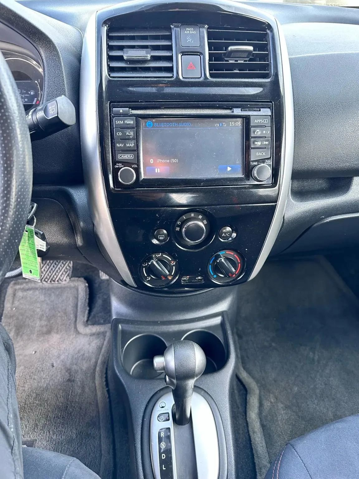 Used 2015 Nissan Versa Note SR w/ SR Tech Package image 17