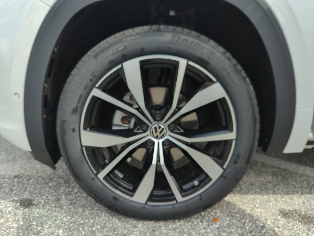 New 2026 Volkswagen Atlas SEL Premium R-Line AWD/4WD image 44