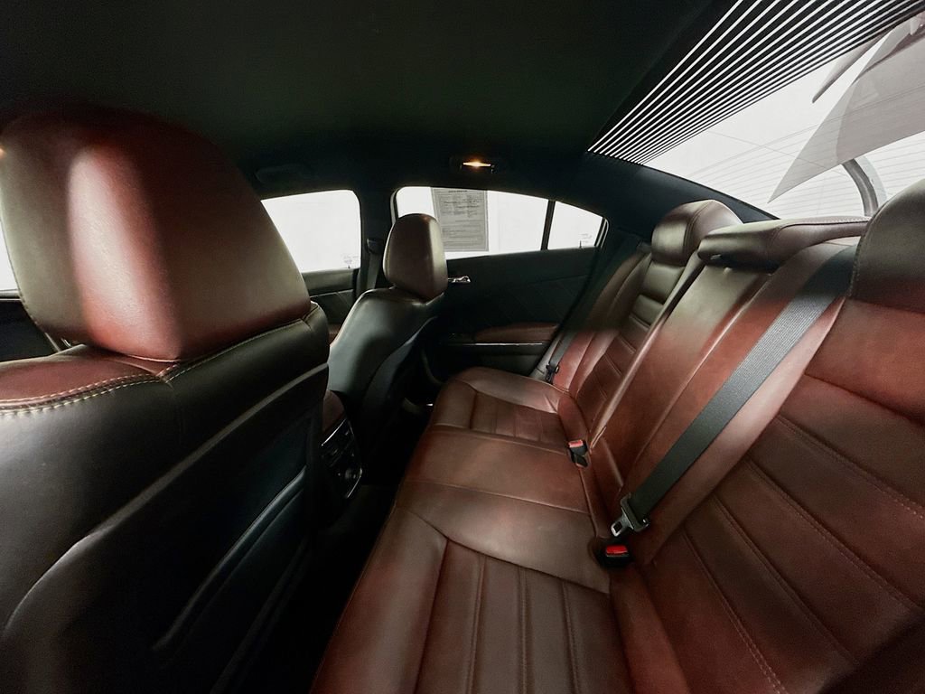 Used 2014 Dodge Charger R/T image 23