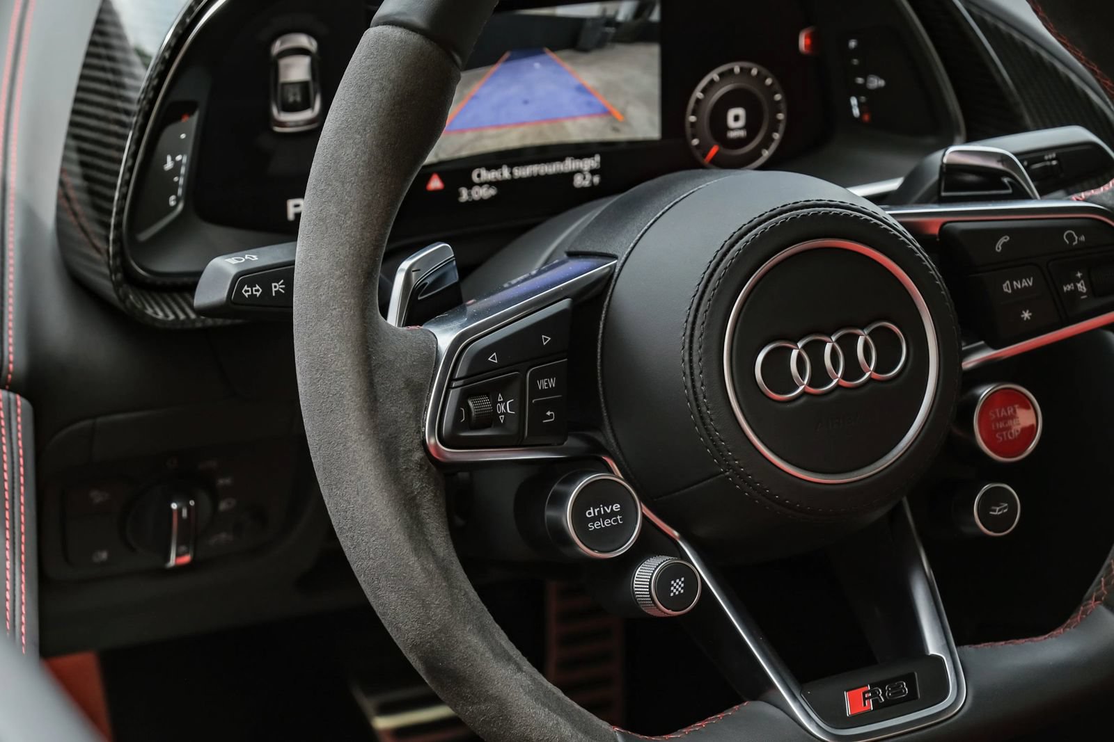 Used 2021 Audi R8 V10 RWD image 18