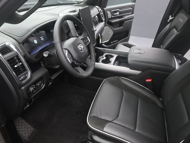New 2026 RAM 1500 Laramie w/ Night Edition AWD/4WD image 9